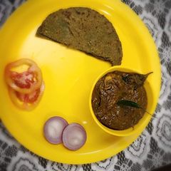 Oats palak chilka A picture of Oats palak chilka.