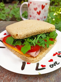 Una foto de Sándwich proteico