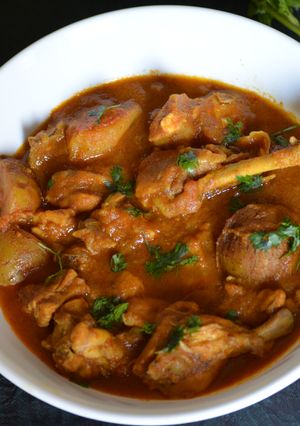 A picture of Desi Style Chicken Curry.