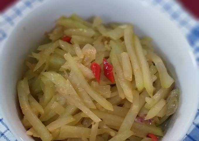 Cara Membuat Tumis Pepaya Lada Hitam Enak