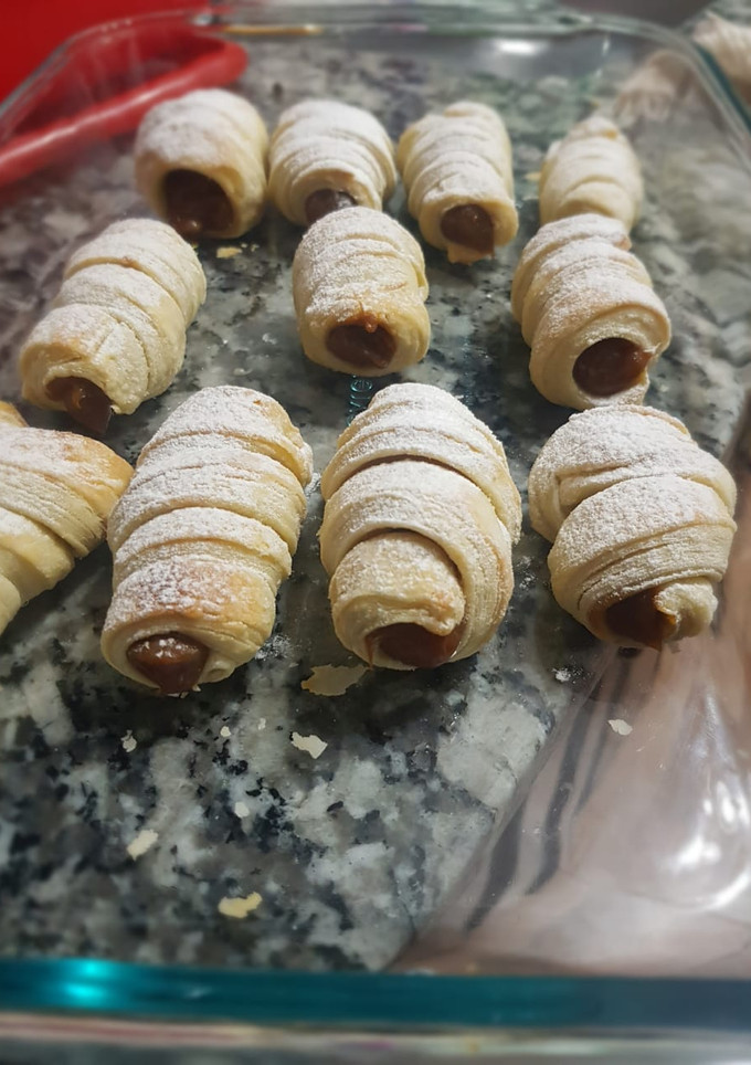 Una foto de Cañoncitos de hojaldre!!! Para acompañar el mate🧉