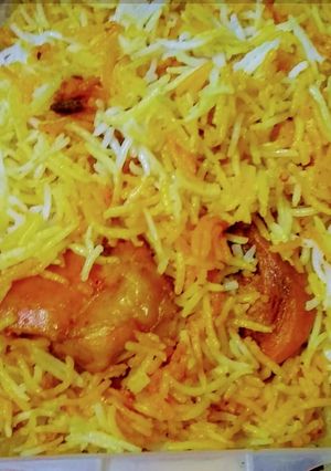 A picture of Chicken biryani.