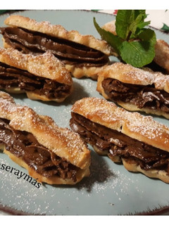 Una foto de Pepitos de moka -eclairs-