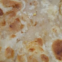 A picture of Khasta kurkura paratha.