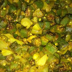 A picture of Kurkuri Bhindi with onion.