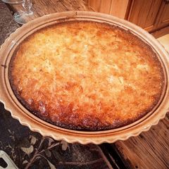 A picture of Portokalopita.