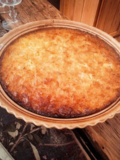 A picture of Portokalopita.