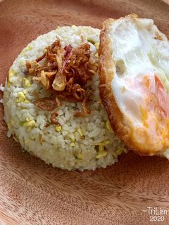 Foto resep Nasi Goreng Telur / Egg Fried Rice