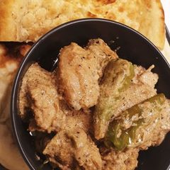 A picture of Black pepper karahi.