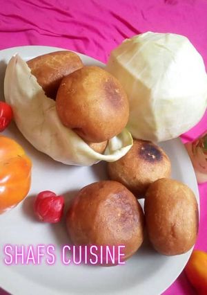 A picture of Cabbage buns.