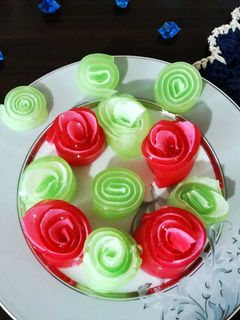 عکسی از دستور ژله رولی