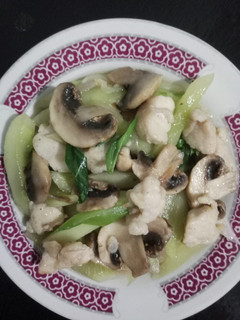 Foto resep 715) Tumis Timun Ayam Jamur