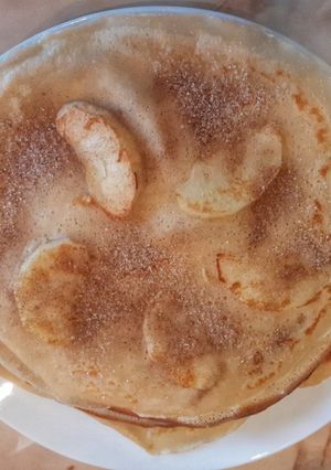 Almás palacsinta recept fotója