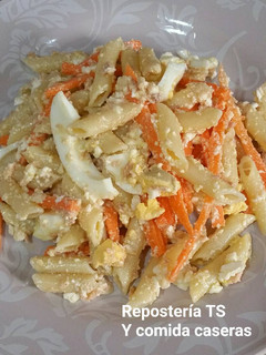 Una foto de Ensalada de macarrones