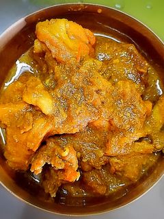 চিকেন কষা(chicken kosha recipe in bengali) রেসিপির প্রধান ছবি