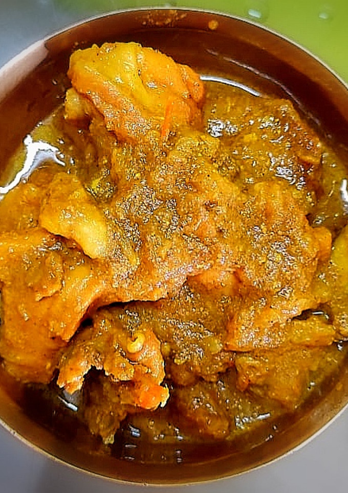 চিকেন কষা(chicken kosha recipe in bengali) রেসিপির প্রধান ছবি