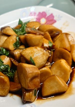三杯杏包菇 的食譜成品照片