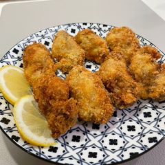A picture of Oyster tempura.