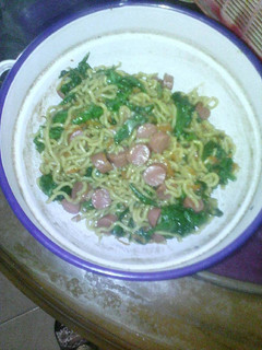 Foto resep Mie Goreng Burung Dara Cantik😘 by: Erni Hartanti.Amd😄😍😘