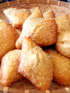 A picture of Odading/ Roti Goreng (Viral Cake).
