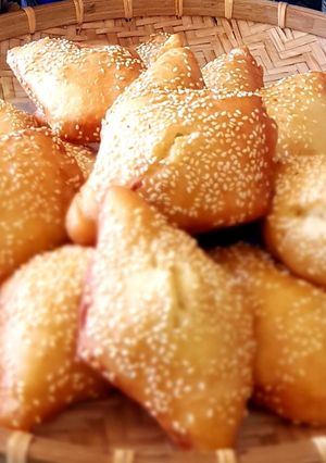 A picture of Odading/ Roti Goreng (Viral Cake).