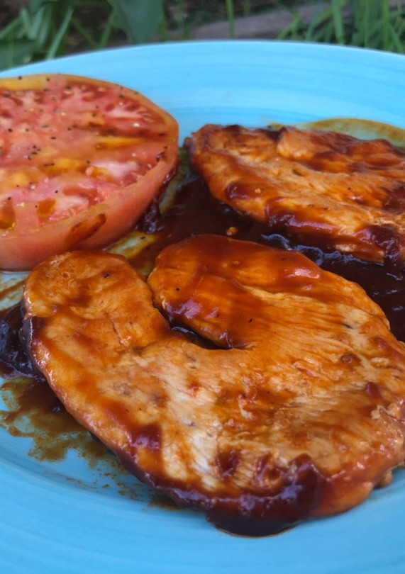 Una foto de Pechugas de pavo en salsa inglesa