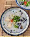 Cháo nấm mối đen