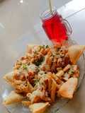 Cheese corn Samosa and masala pasta