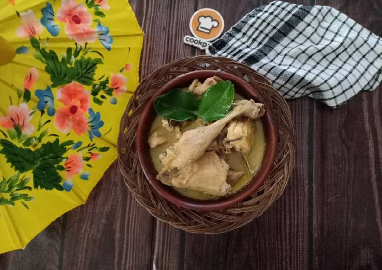 Resep Opor Ayam Kampung, Enak Banget