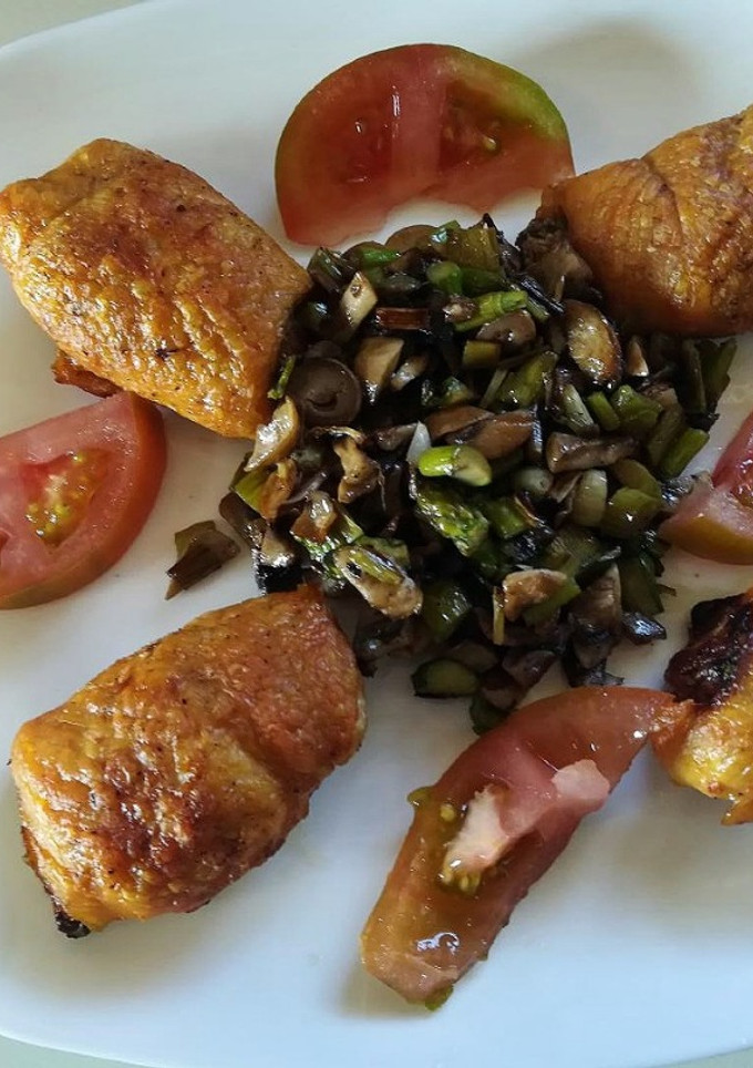 Una foto de Pechugas de pollo rellena