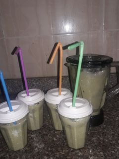 Avocado smoothie ainihin hoton girkin
