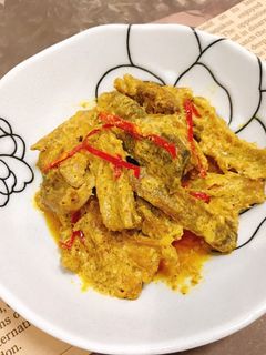 Hình của món Chân nấm đông cô xào lăn.