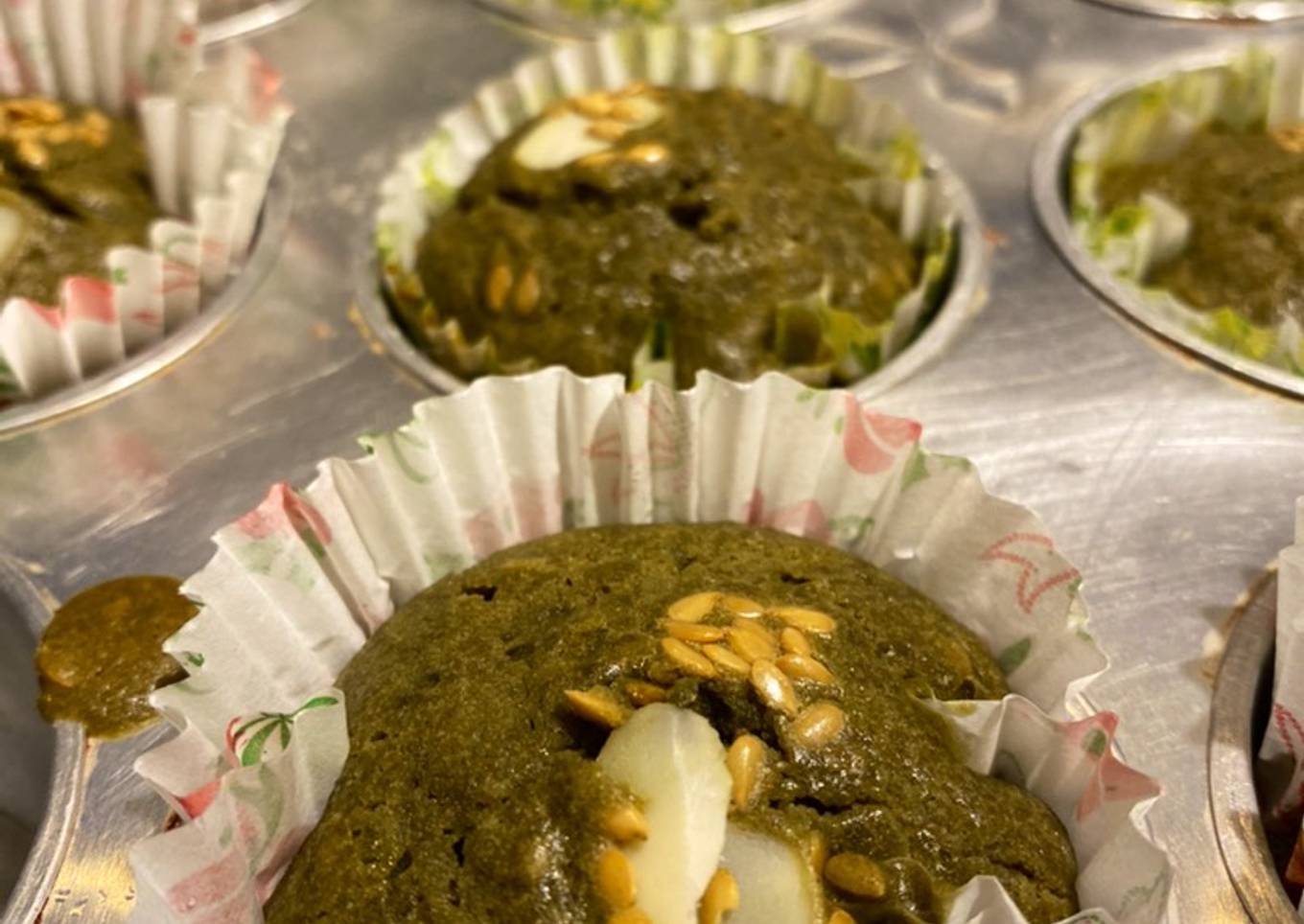 Green tea super moist breakfast cupcake