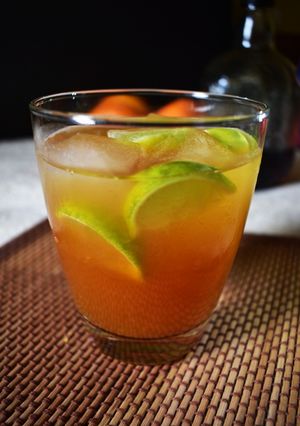 A picture of Orange Rum Punch.