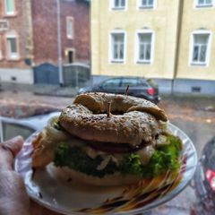A picture of Bagel Sandwich.