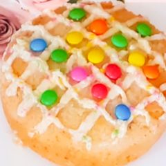 Vanilla sponge cake in a pressure cooker with A picture of Vanilla sponge cake in a pressure cooker with.