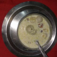 A picture of Bread Ball Kheer.