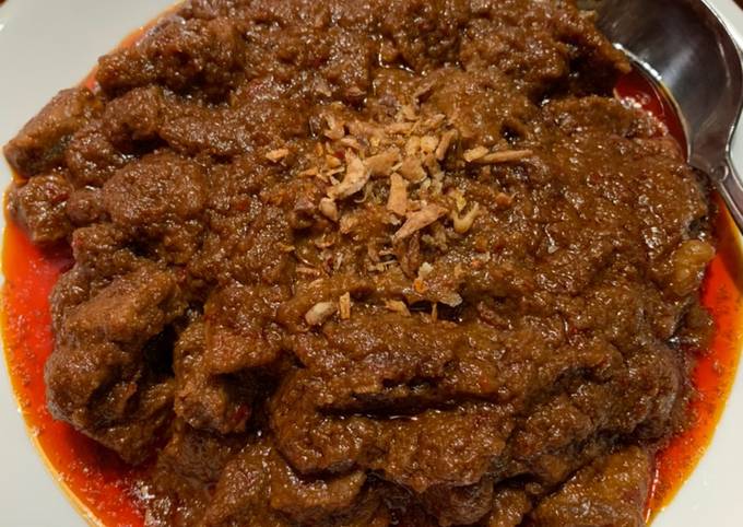 Langkah Mudah untuk Membuat Daging sapi masak bumbu sate yang Menggugah Selera