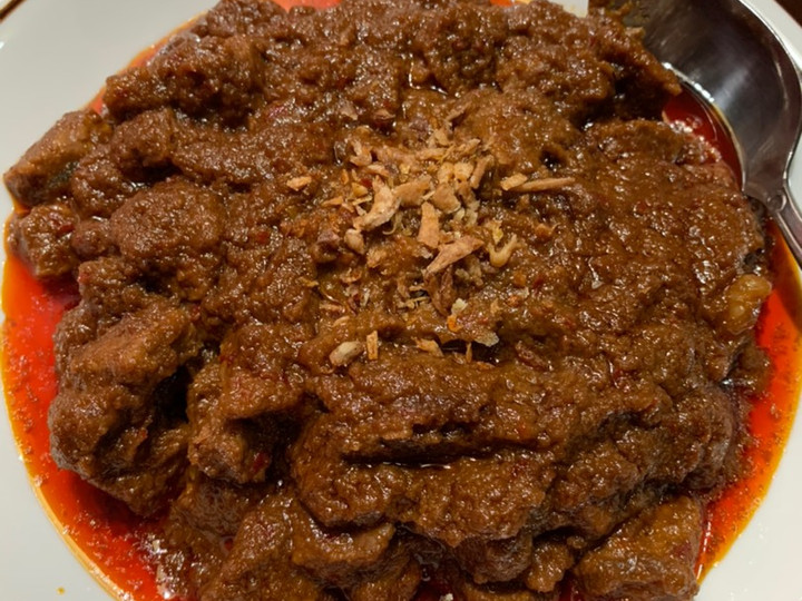 Bagaimana Membuat Daging sapi masak bumbu sate, Bisa Manjain Lidah