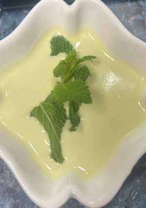 Una foto de Gazpacho de hierbabuena en Thermomix