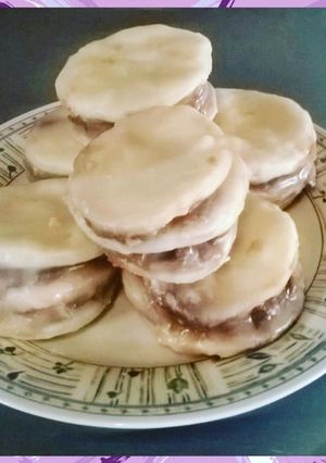 Una foto de Alfajores tipo santafesinos