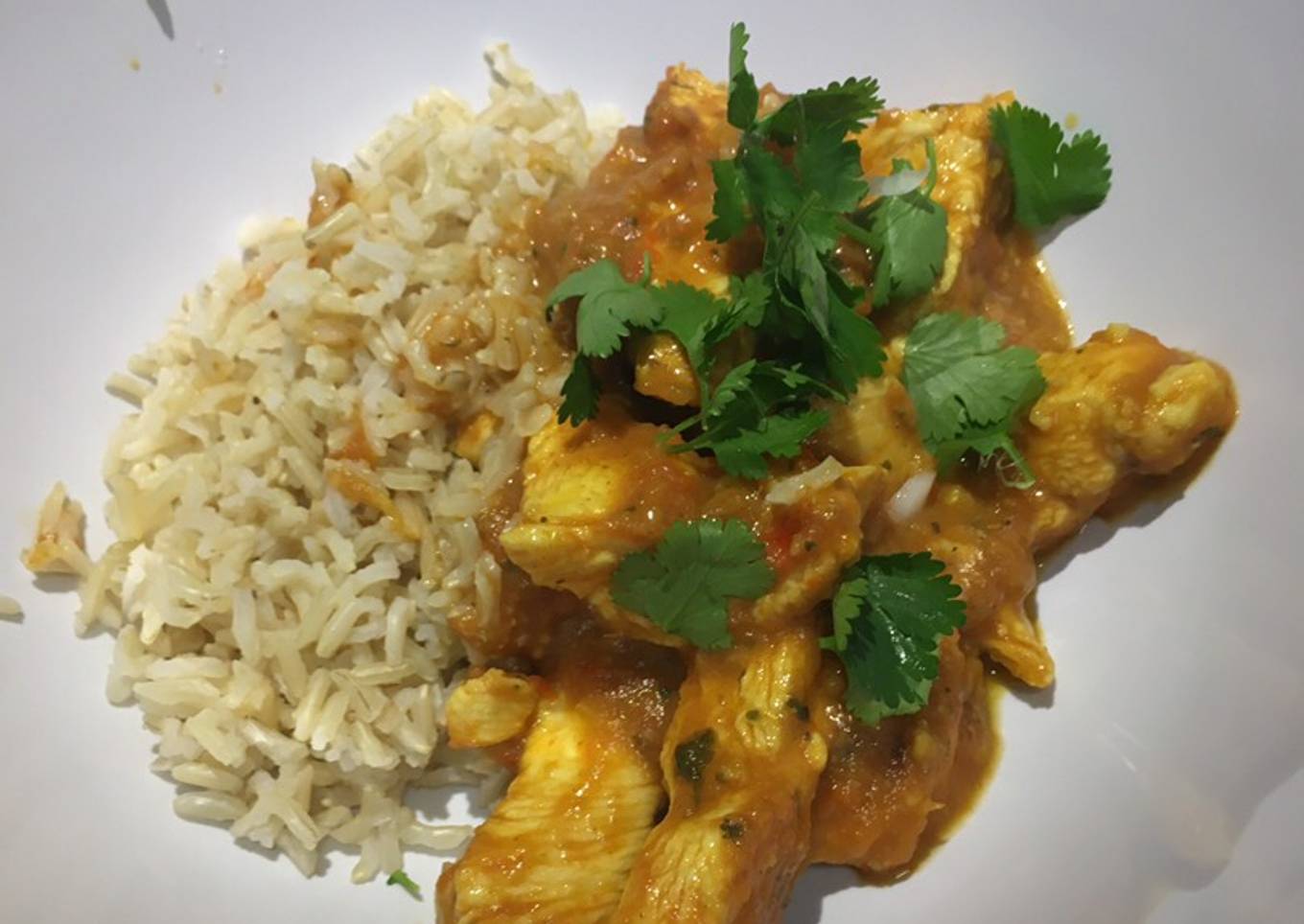 Pollo al curry estilo balti