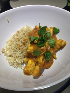 Una foto de Pollo al curry estilo balti