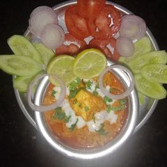 A picture of Paneer Tikka Masala.