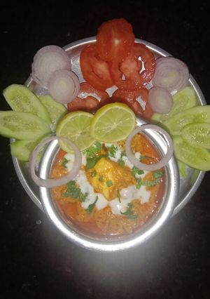 A picture of Paneer Tikka Masala.
