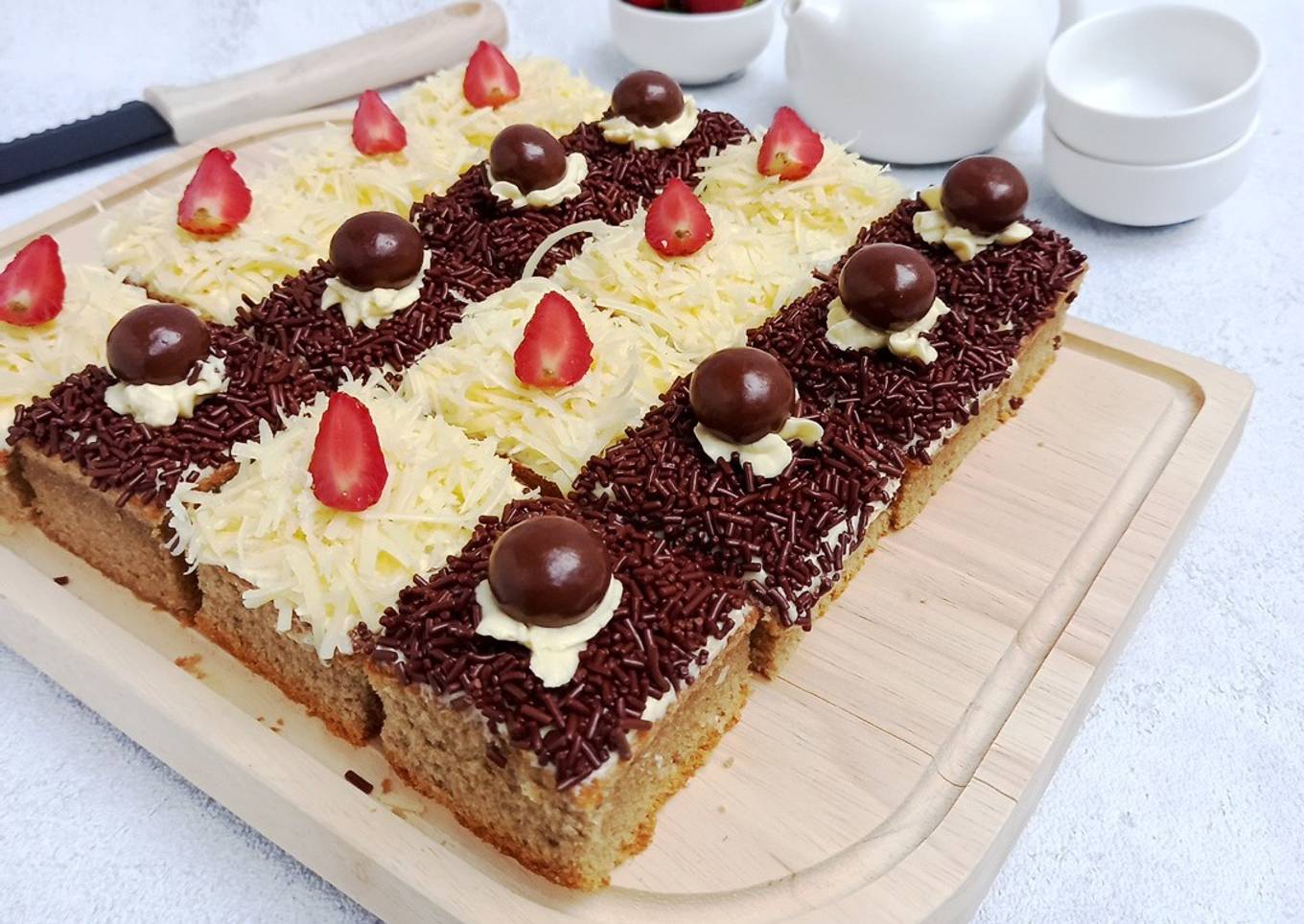 Cake Potong Klasik Rasa Coklat