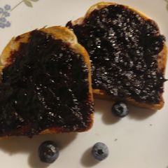 A picture of VashBake Blueberry Preserve.