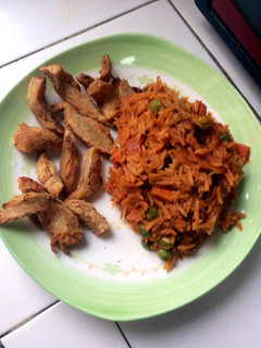 A picture of Jollof rice.