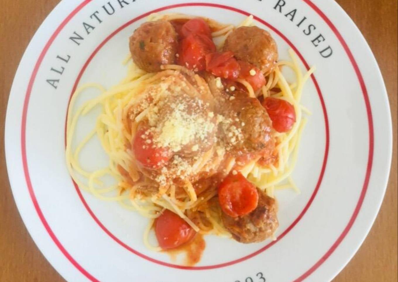 Spaghetti con Albóndigas