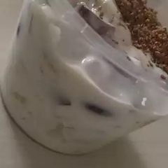 A picture of Yoghurt Fruits.